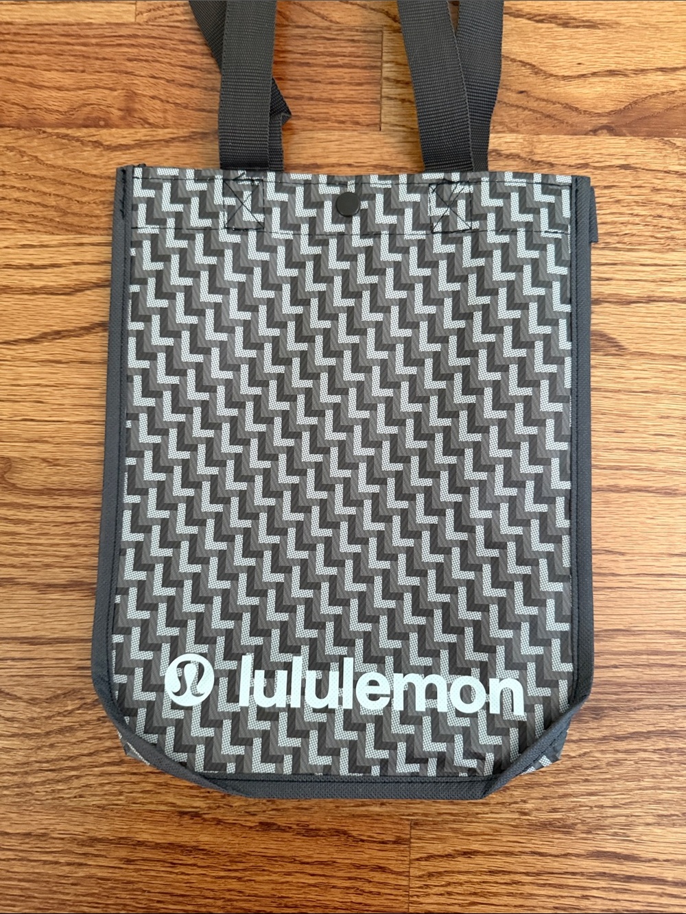 lululemon athletica Gray Geometric Tote